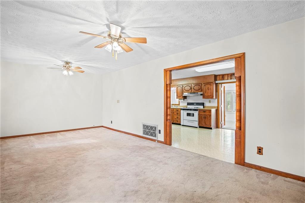 5760 Brenda Drive SW