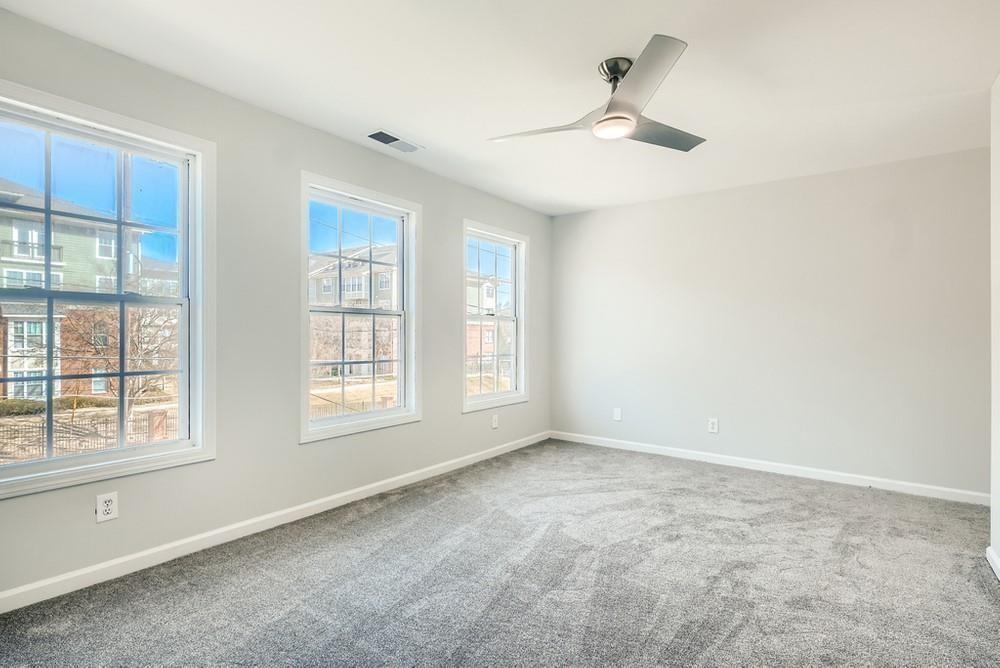 480 Rockwell Street SW