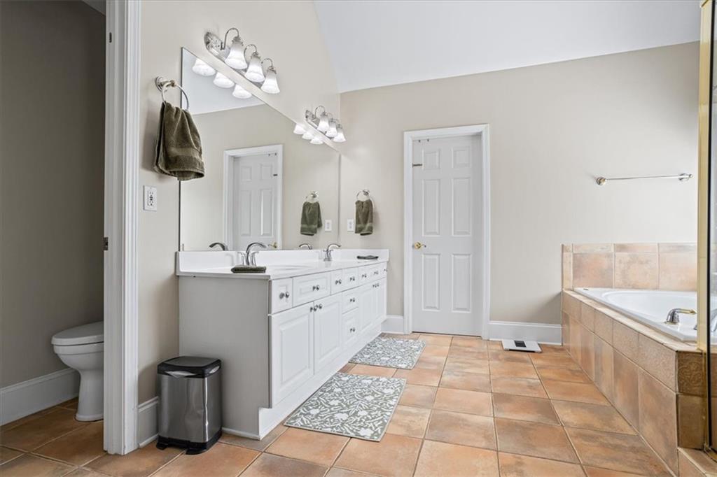 6690 Stillmeadow Drive, Cumming, Georgia image 34