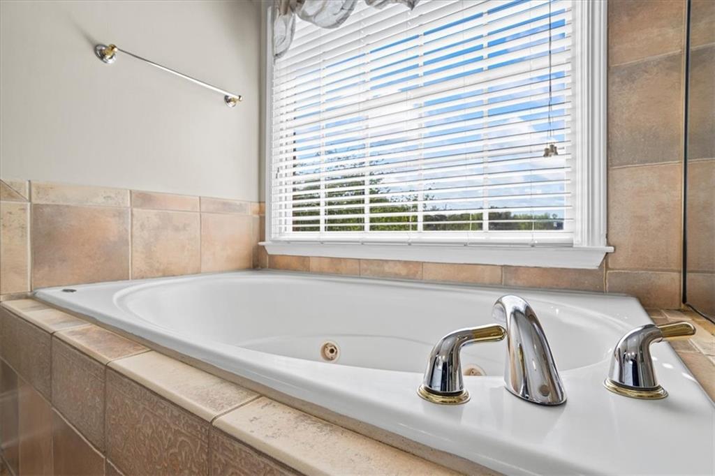 6690 Stillmeadow Drive, Cumming, Georgia image 36