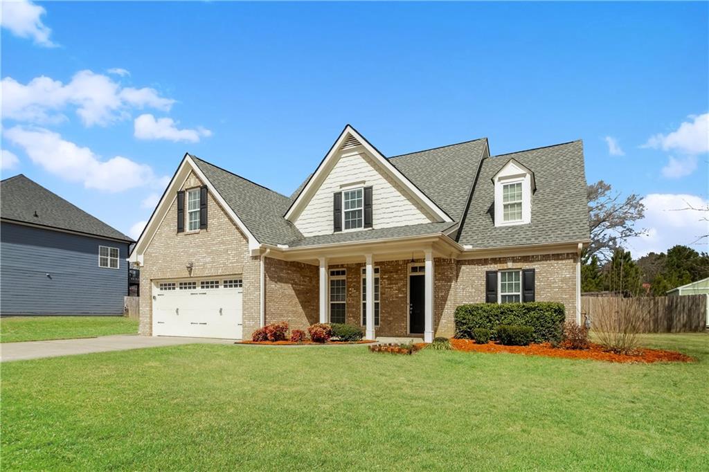 44 Colonial Circle