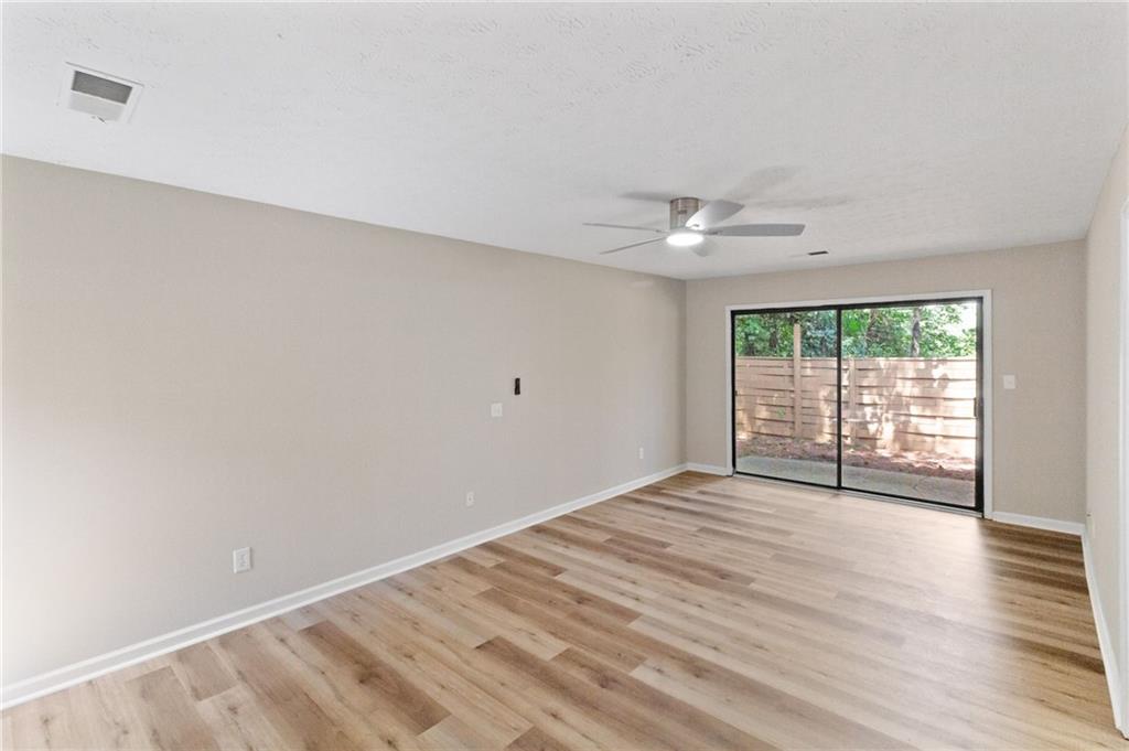 Spinnaker Cove - Residential