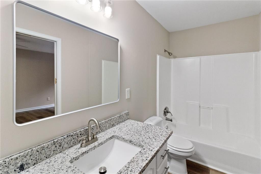 Spinnaker Cove - Residential