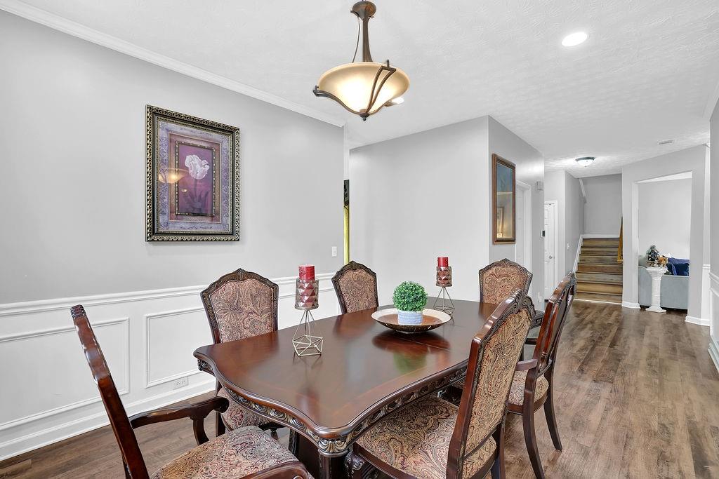 1208 Everwood Drive SW