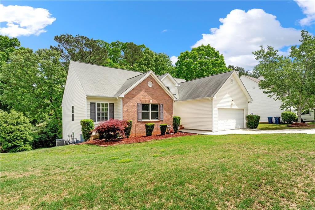 1395 Brisbane Drive, Dacula, Georgia image 2