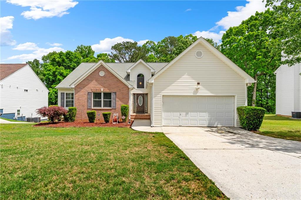 1395 Brisbane Drive, Dacula, Georgia image 1