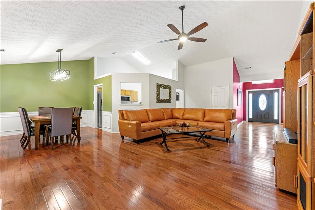 1395 Brisbane Drive, Dacula, Georgia image 8