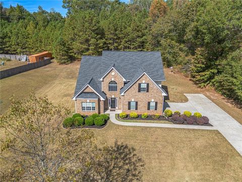 Homes For Sale - 48 Garden View Terrace Ter<br/> Newnan, GA 30263