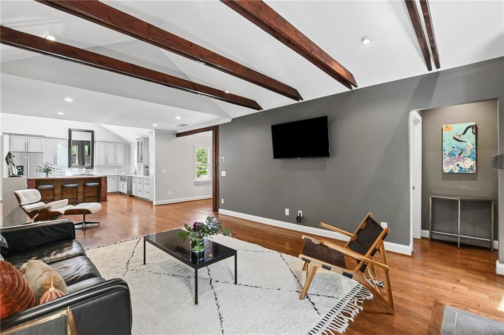 2067 Fairhaven Circle NE