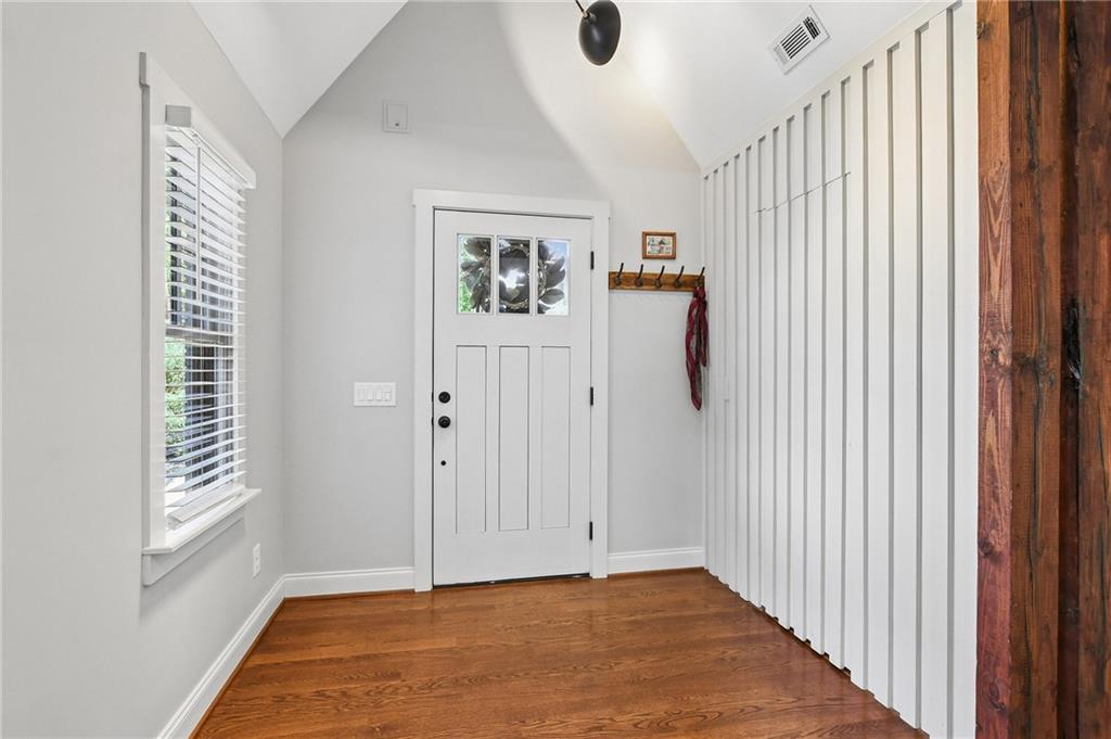 2067 Fairhaven Circle NE