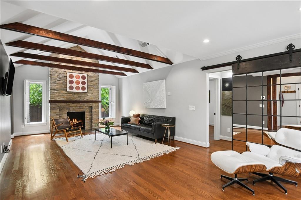 2067 Fairhaven Circle NE
