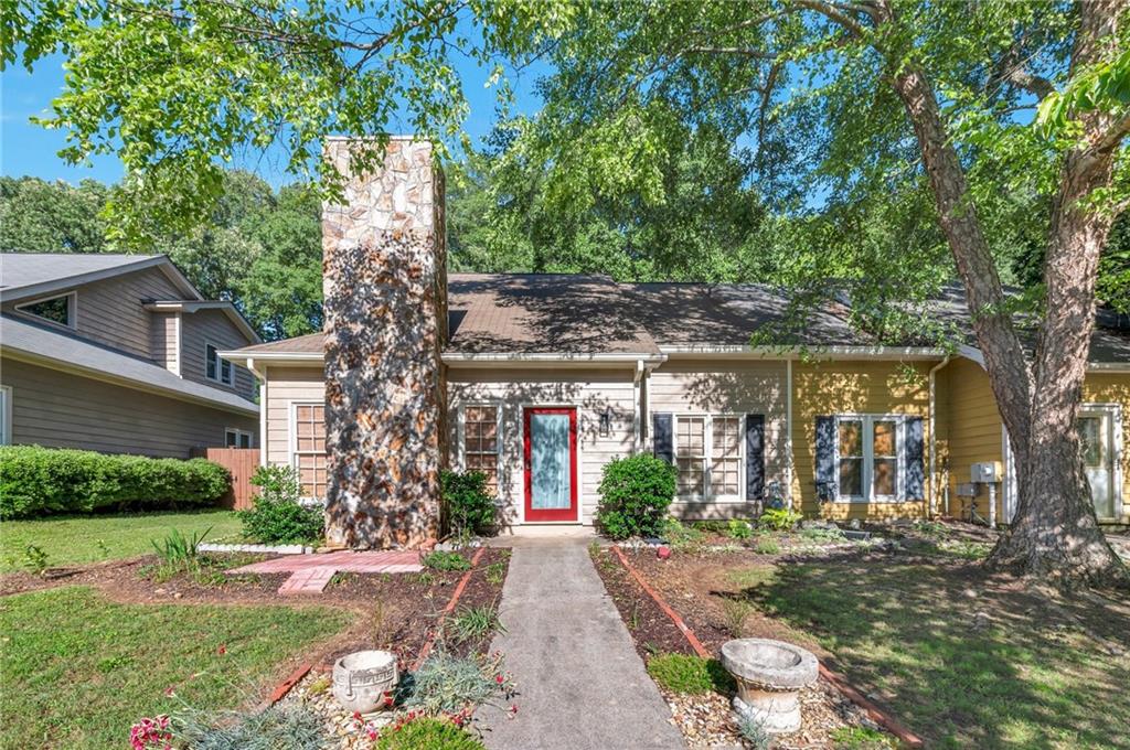 1025 Whitfield Court, Smyrna, Georgia image 1