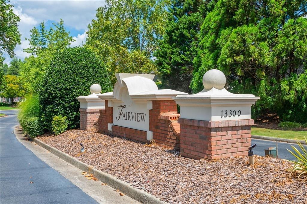 13300 Morris Road 45