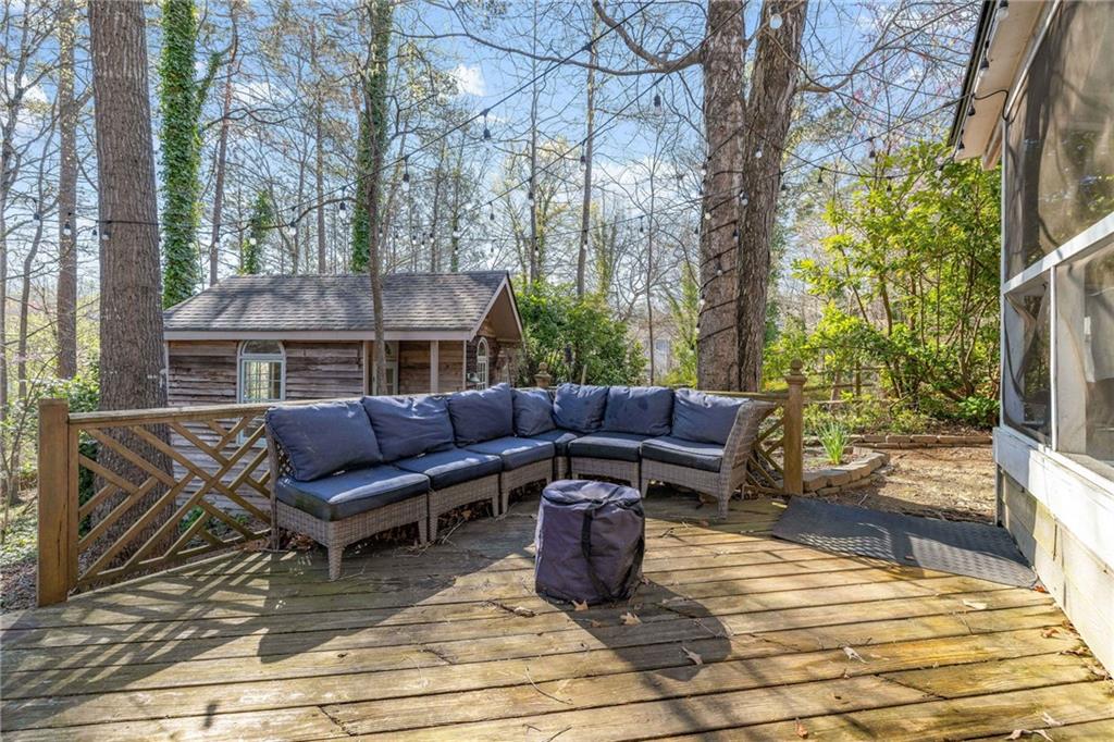 2212 Nine Oaks Drive, Kennesaw, Georgia image 39