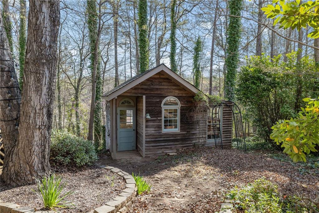 2212 Nine Oaks Drive, Kennesaw, Georgia image 43