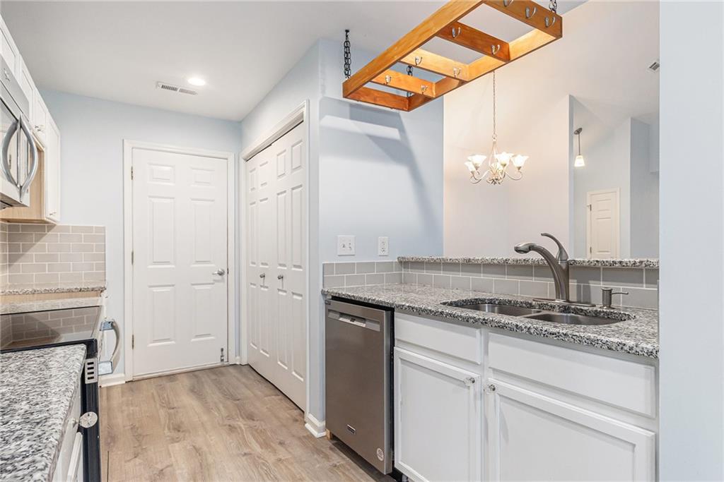 Laguna Springs - Residential