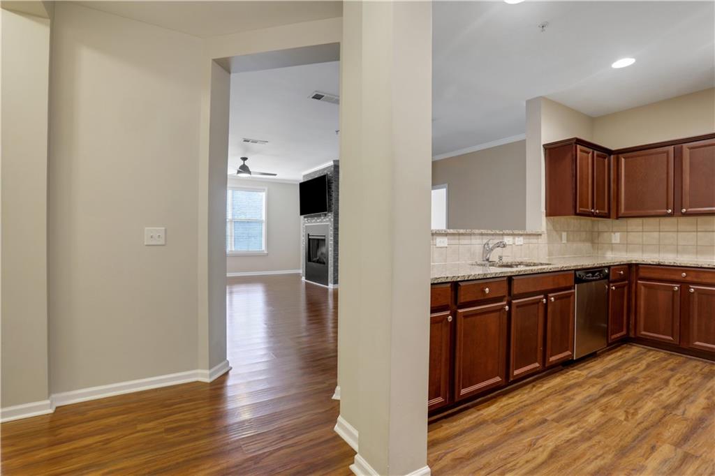4805 W Village Way SE 3207