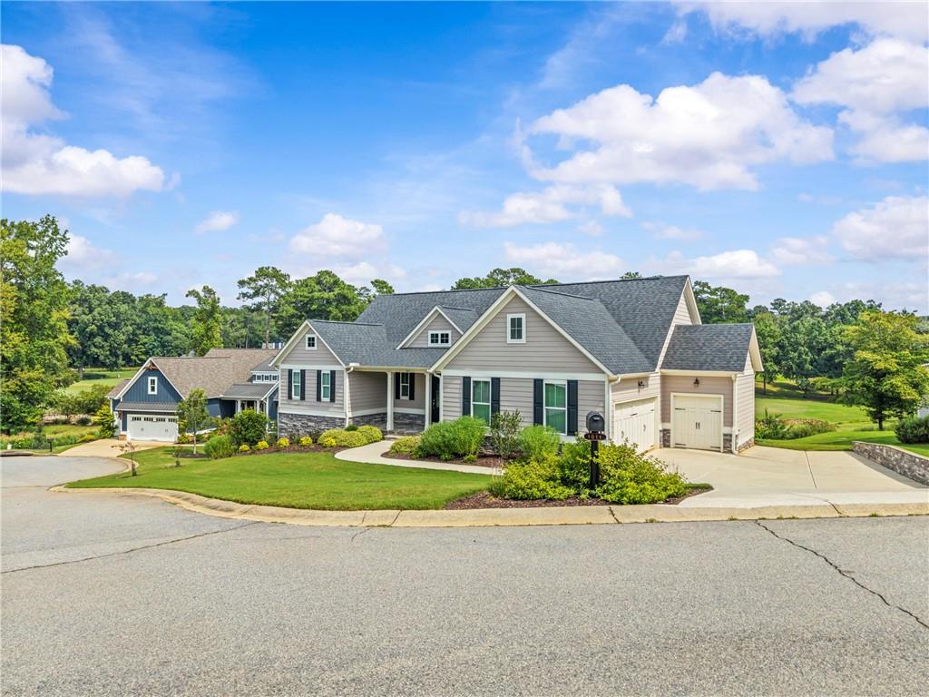 1011 Lofter Place