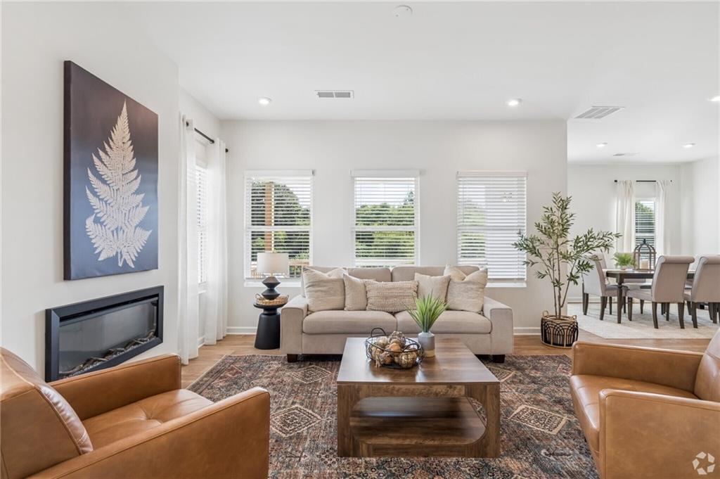 2684 Jordan Lane
