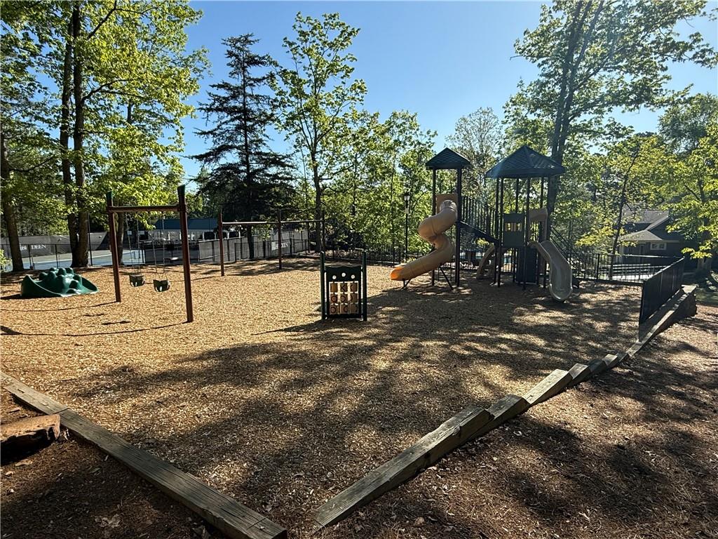 4415 Dorset Lane, Suwanee, Georgia image 45