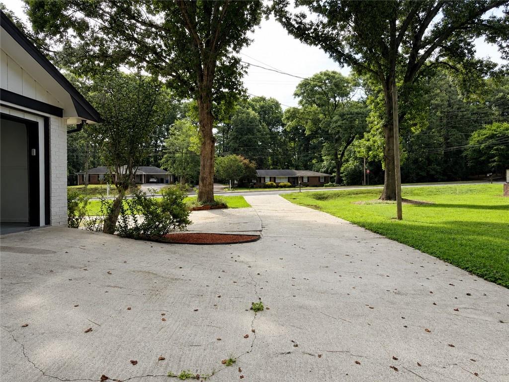 513 Scenic Highway