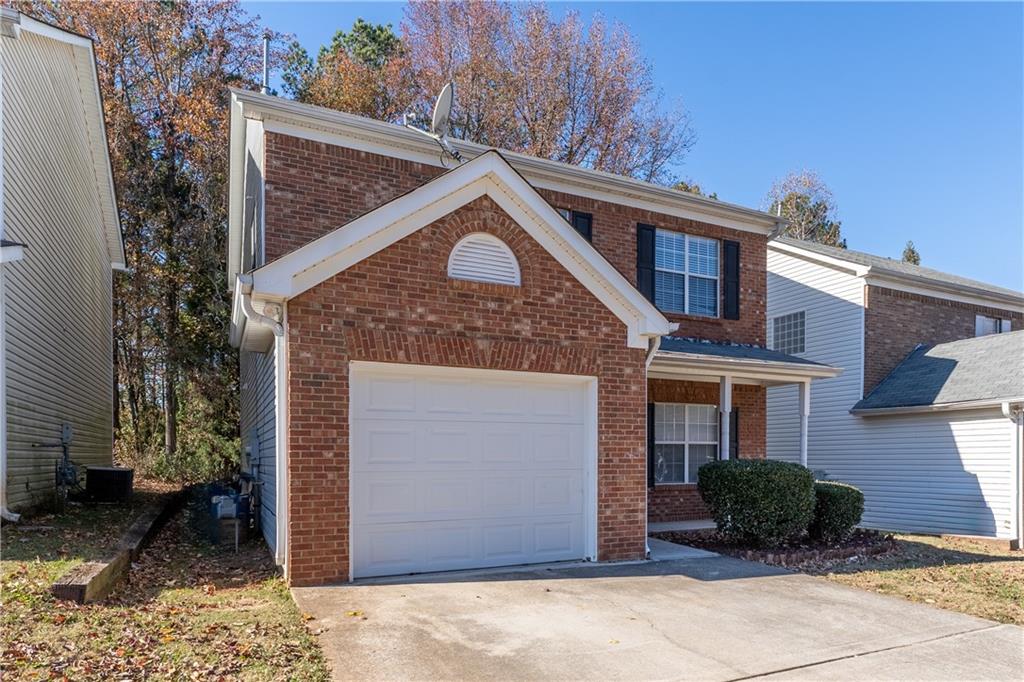 538 Shadowmoore Drive, Riverdale, Georgia image 2