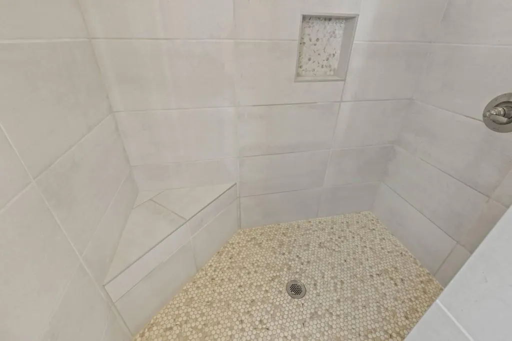 Lavonia, Georgia 30553, United States, 3 Bedrooms Bedrooms, ,3 BathroomsBathrooms,Residential,Pending,57334