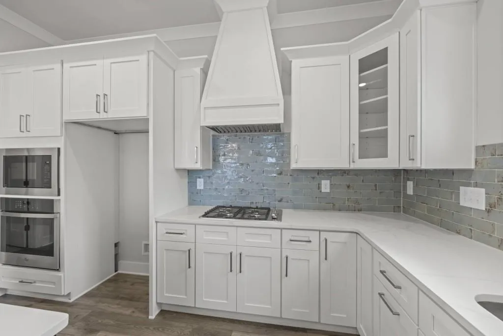 Lavonia, Georgia 30553, United States, 3 Bedrooms Bedrooms, ,3 BathroomsBathrooms,Residential,Pending,57334