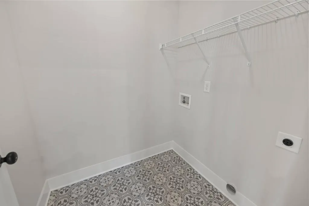 Lavonia, Georgia 30553, United States, 3 Bedrooms Bedrooms, ,3 BathroomsBathrooms,Residential,Pending,57334