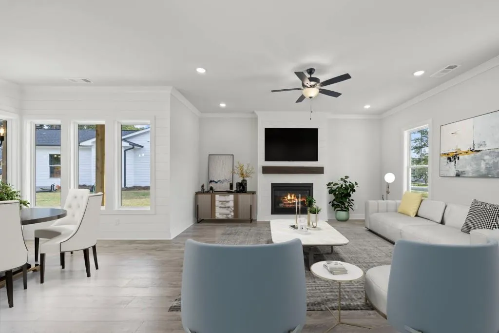 Lavonia, Georgia 30553, United States, 3 Bedrooms Bedrooms, ,3 BathroomsBathrooms,Residential,Pending,57334