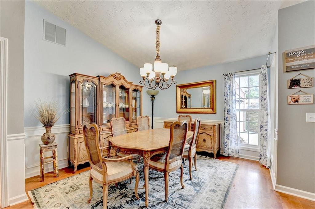 6307 BLUEGRASS Lane