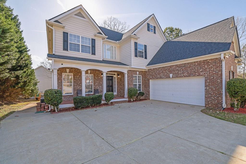 917 Redstone Trail, Dacula, Georgia image 3
