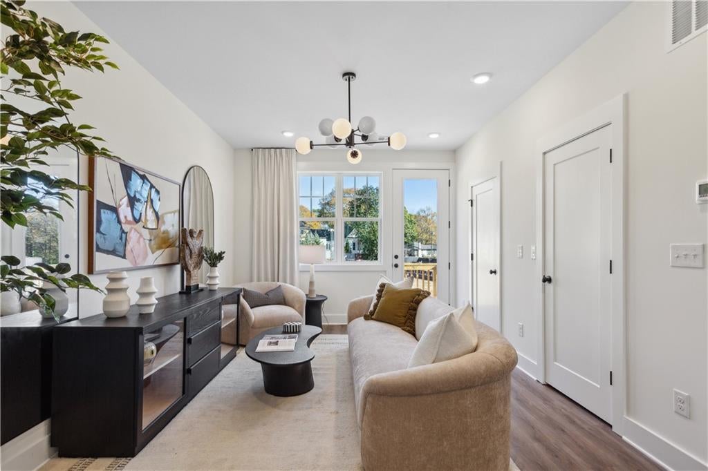 203 Mission Way