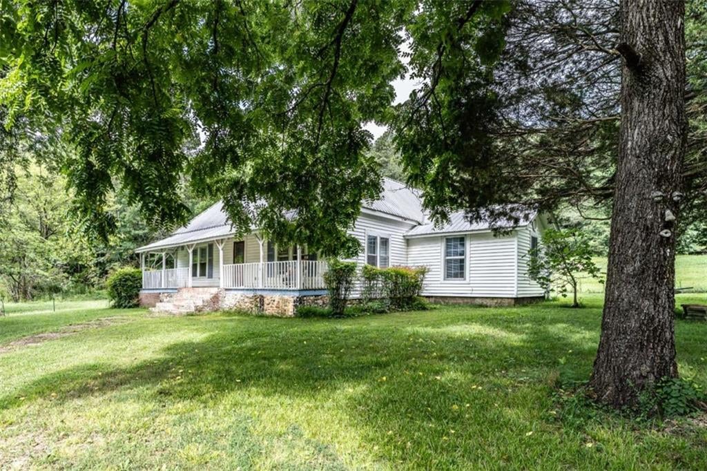 5226 S Highway 27 S