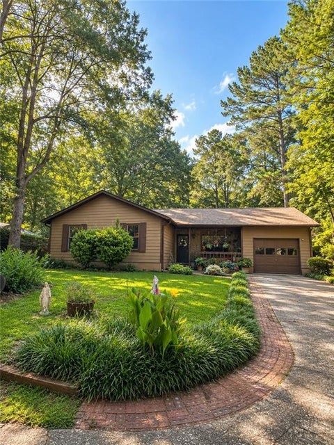 Homes For Sale - 659 Morrow Road<br/> Clayton County, Forest Park, GA 30297