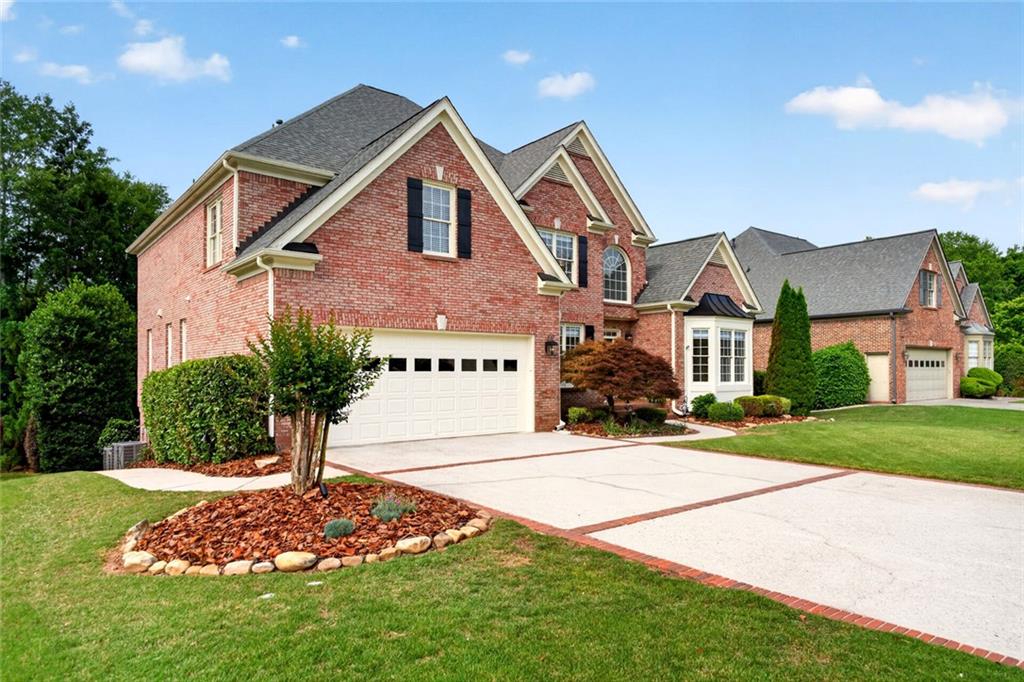 3913 Springtree Lane