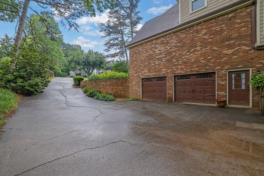 842 Laurel Crest Court, Marietta, Georgia image 38