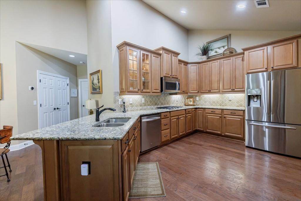 120 Chastain Road NW 1002