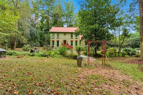 Photo of 445 Longleaf Drive, Roswell, GA 30075 (MLS # 7654766)