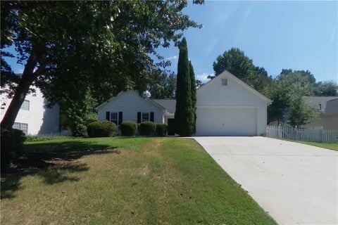 Homes For Rent - 923 Laurel Green Lane<br/> Sugar Hill, GA 30518