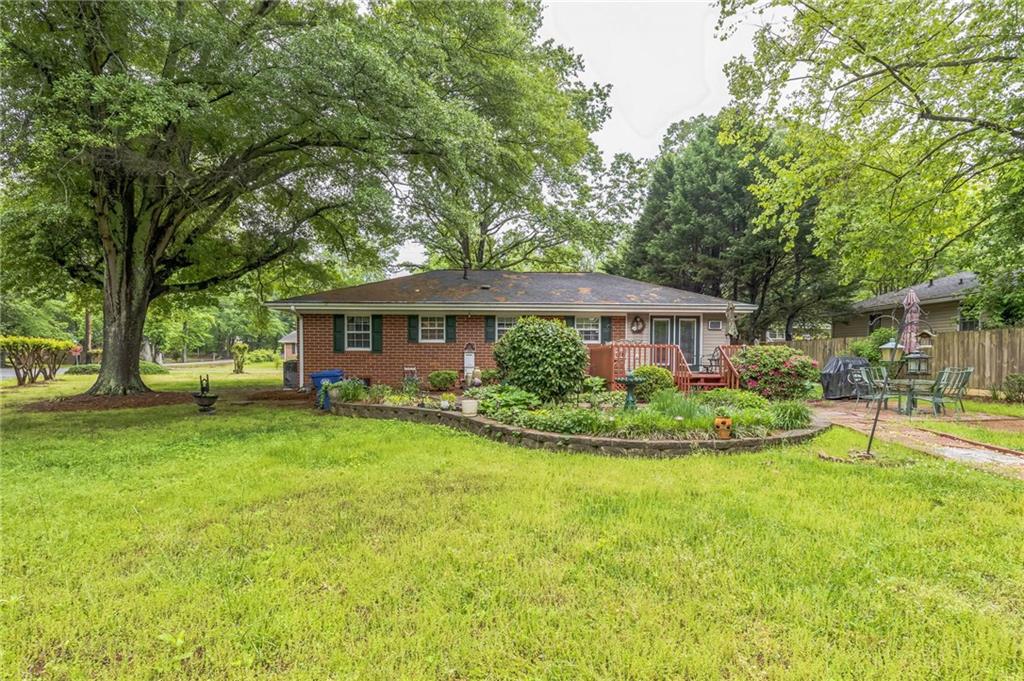 292 Lumpkin Street, Winder, Georgia image 1