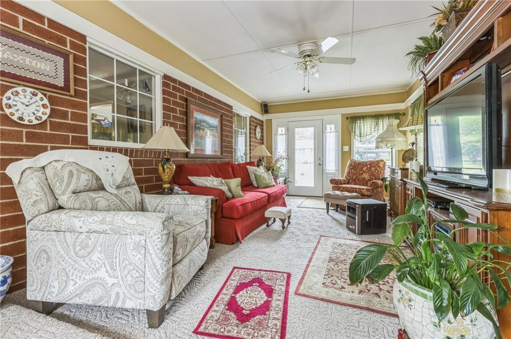 292 Lumpkin Street, Winder, Georgia image 12
