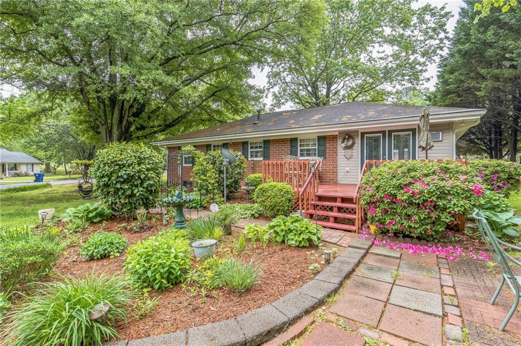 292 Lumpkin Street, Winder, Georgia image 2