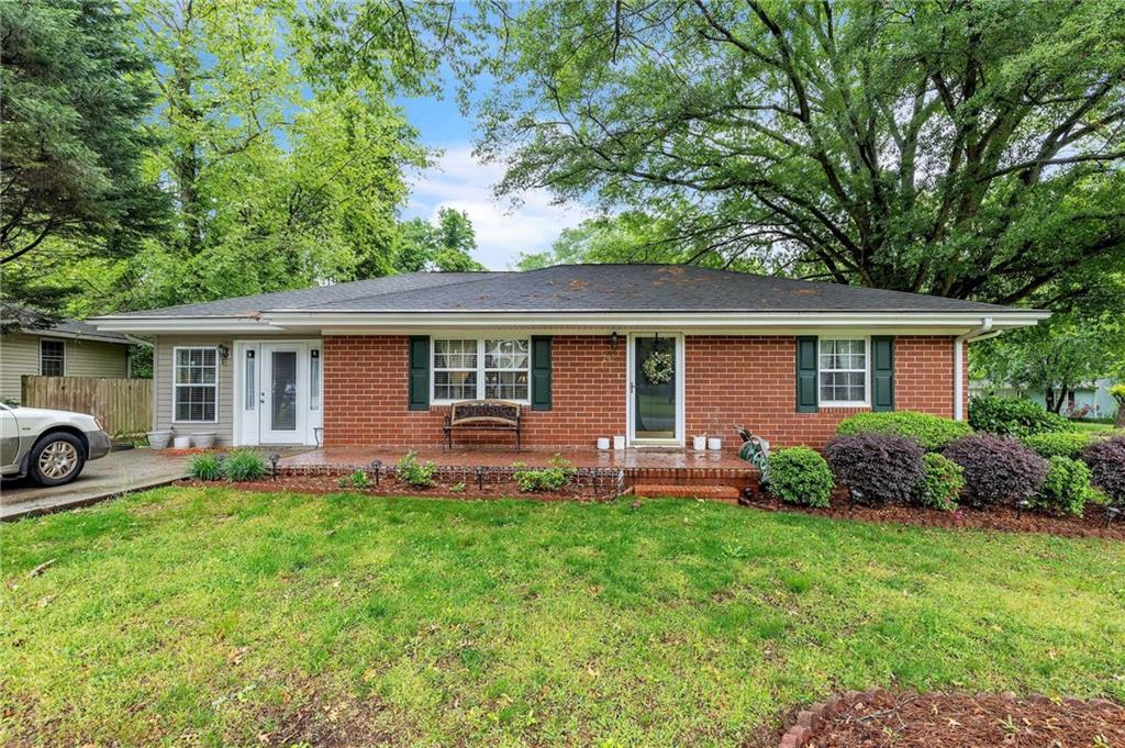 292 Lumpkin Street, Winder, Georgia image 8
