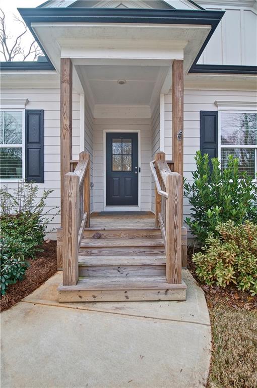 4630 Hemlock Drive SW