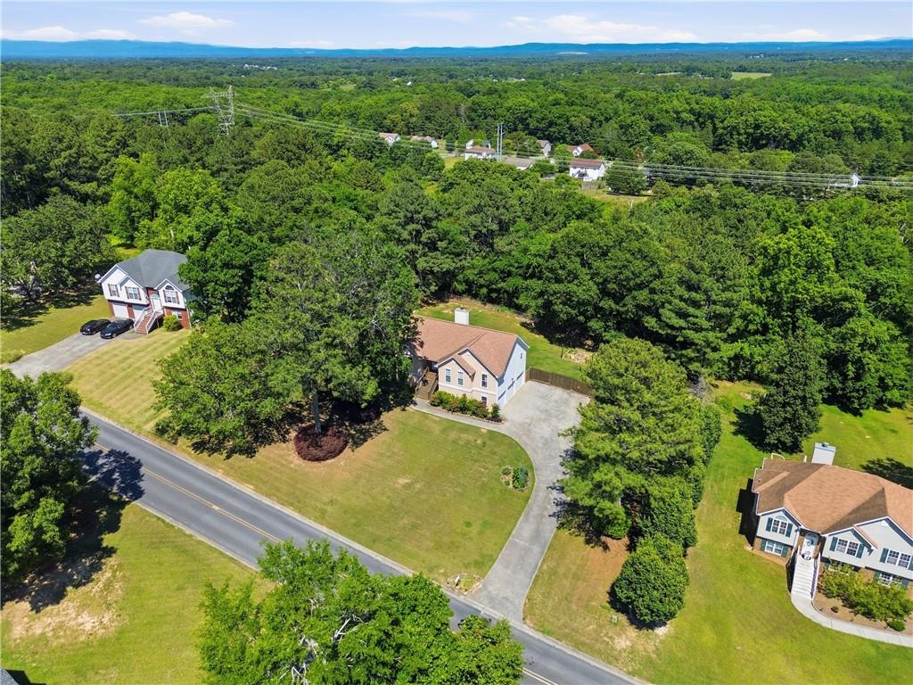 137 Orchard Way SE