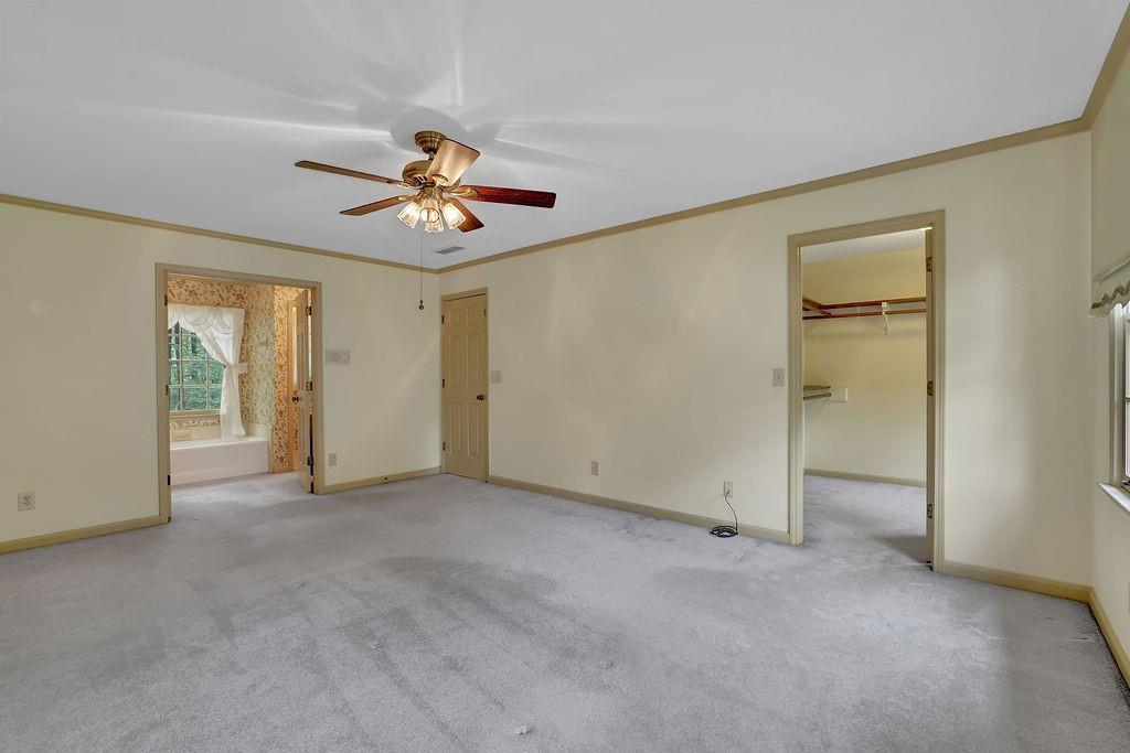 5786 Broxton Circle, Peachtree Corners, Georgia image 30