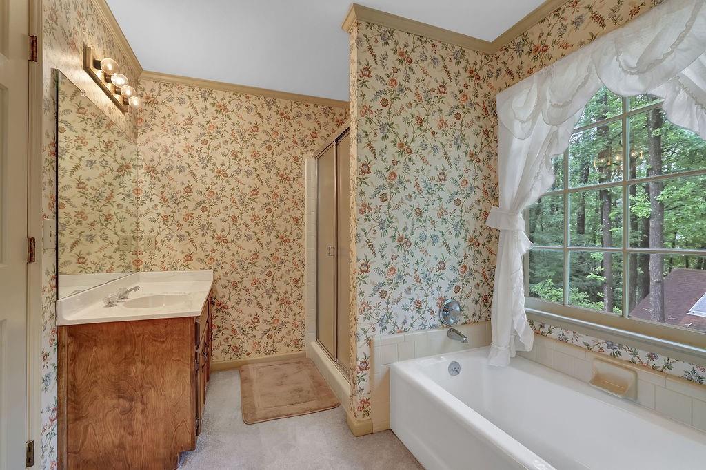 5786 Broxton Circle, Peachtree Corners, Georgia image 34