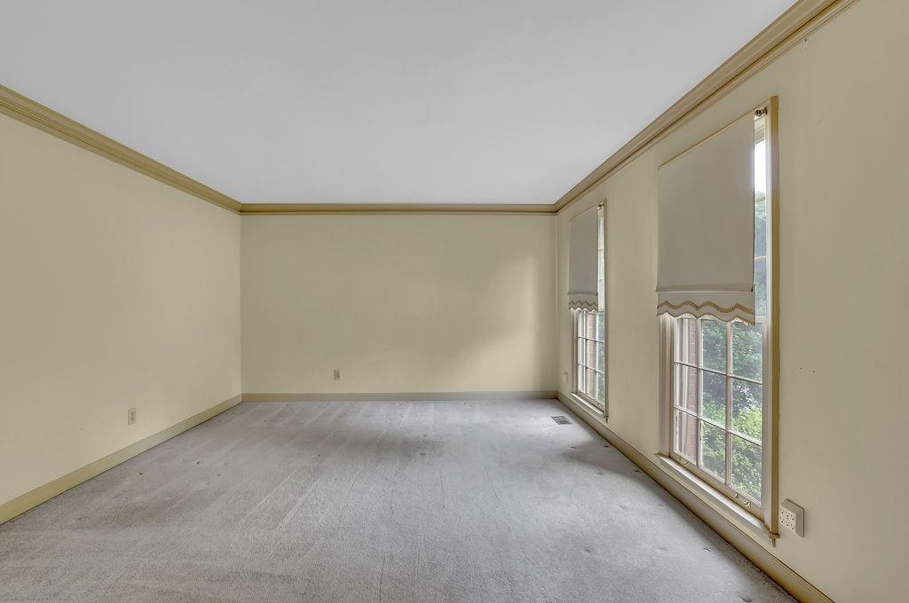5786 Broxton Circle, Peachtree Corners, Georgia image 9