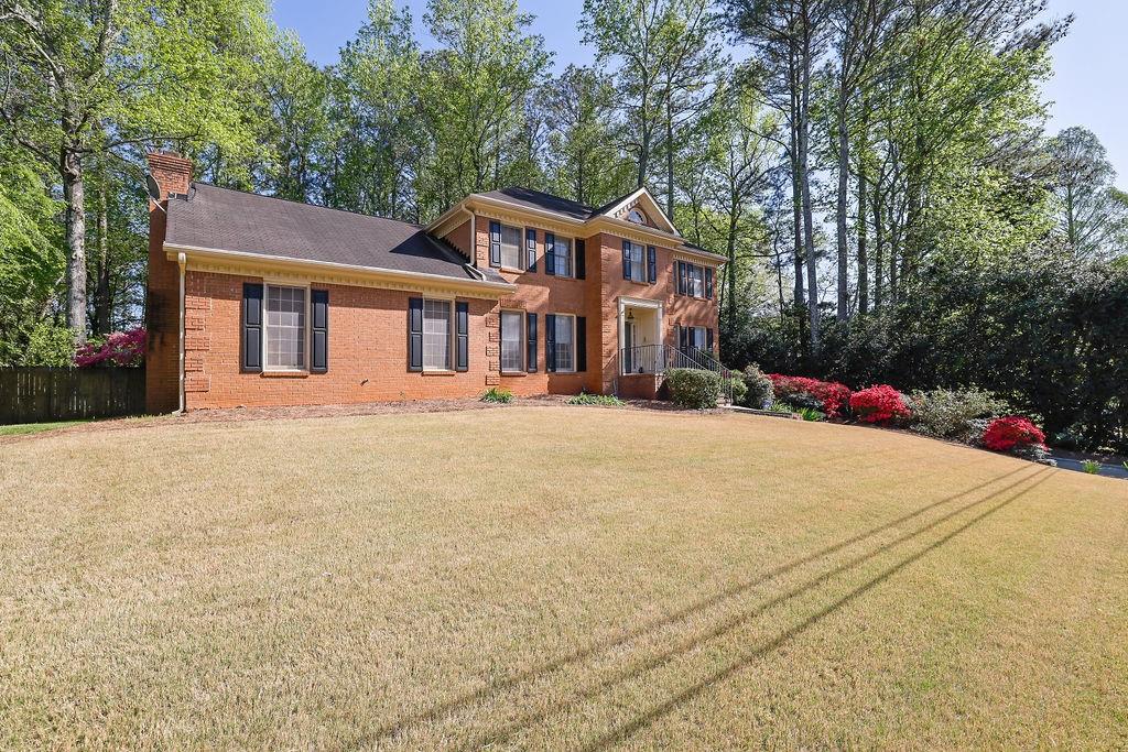 5786 Broxton Circle, Peachtree Corners, Georgia image 5